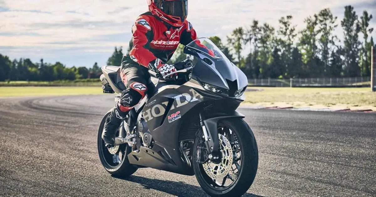 Honda CBR600RR 2027 Tampil Lebih Tajam dengan Teknologi Baru