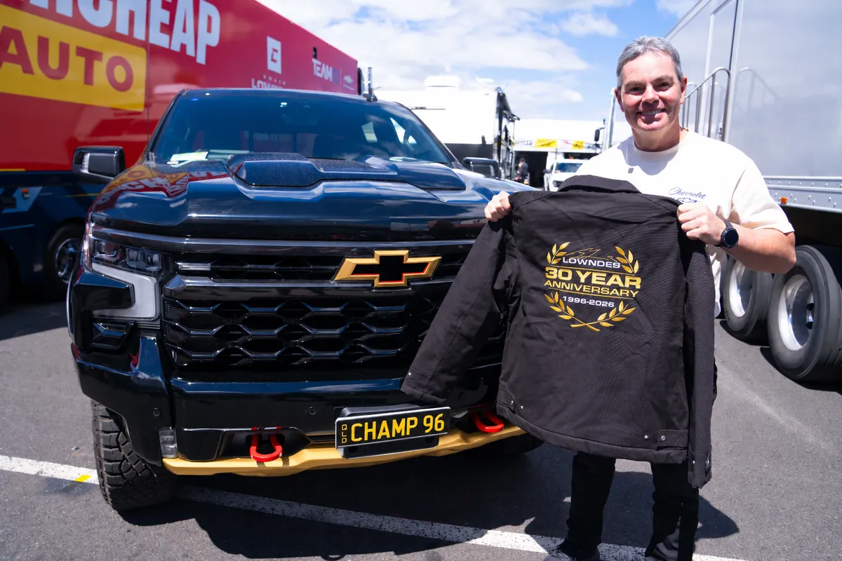 Truk Spesial Craig Lowndes Dilelang untuk Amal