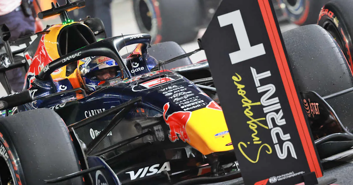 Max Verstappen Rebut Sprint Pole di Singapur, Laurent Mekies Minta Rasa Hormat