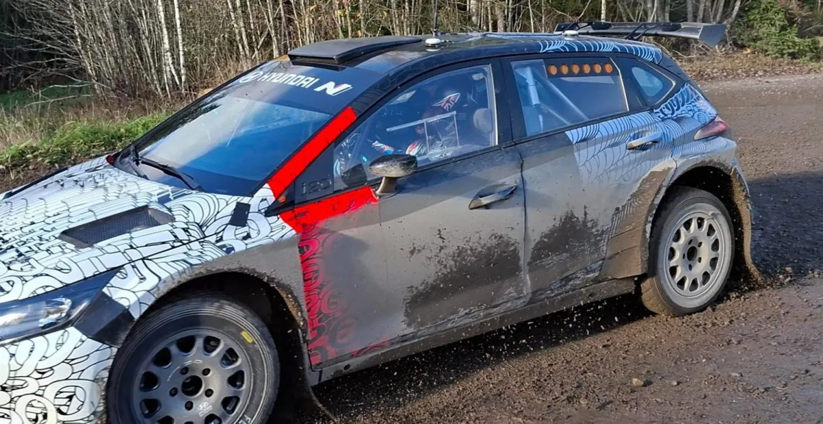 Kris Meeke Kembali Jajal Mobil Rally2 Hyundai di Finlandia