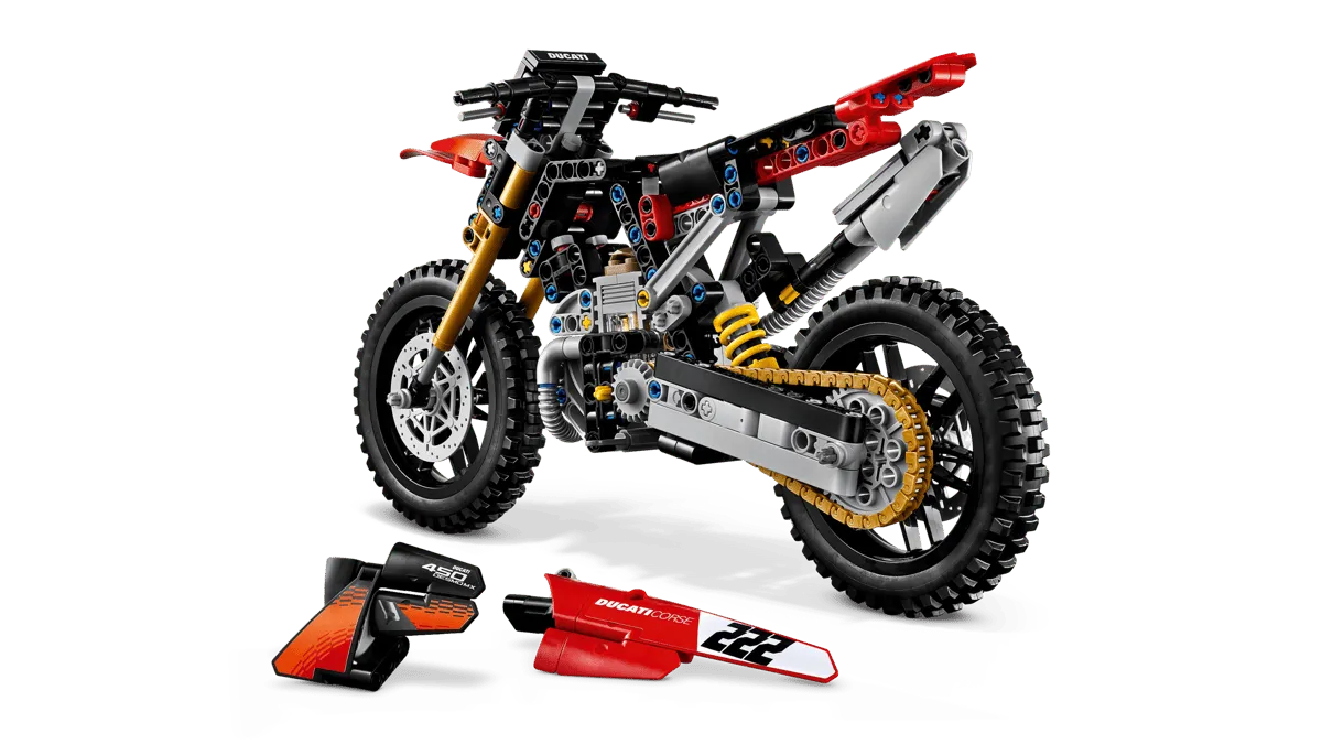 Ducati dan LEGO Rilis Set Desmo450 MX Factory Edisi Spesial