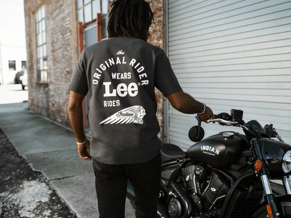 Lee dan Indian Motorcycle Rilis Koleksi Denim Spesial 125 Tahun