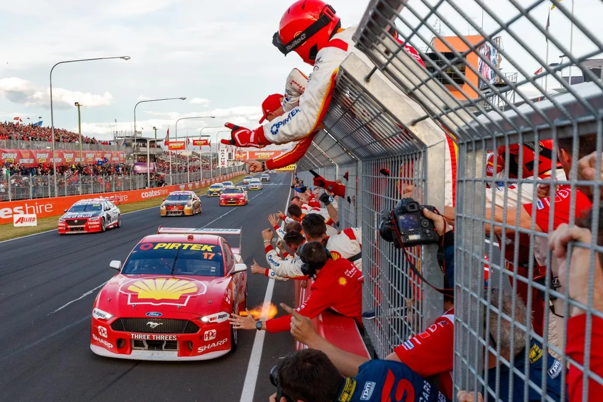 Scott McLaughlin Buka Peluang Kembali ke Ajang Bathurst 1000