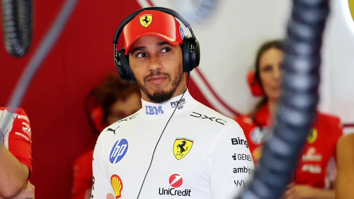 Lewis Hamilton Kritik Pembalap Muda F1 Terlalu Hati-Hati Saat Hujan