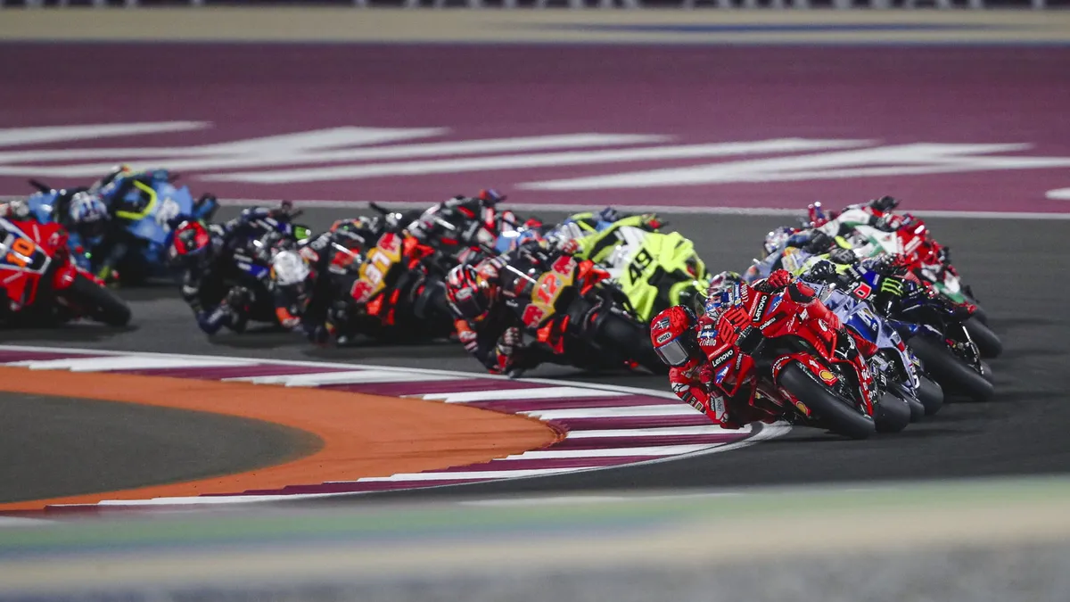 Pebalap MotoGP Terancam Sanksi Larangan Balap di Qatar