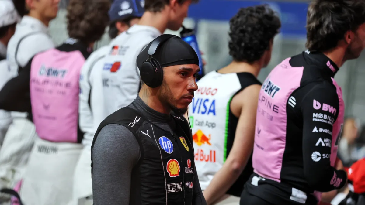 Analisis Isu Kepercayaan Antara Lewis Hamilton dan Ferrari di F1