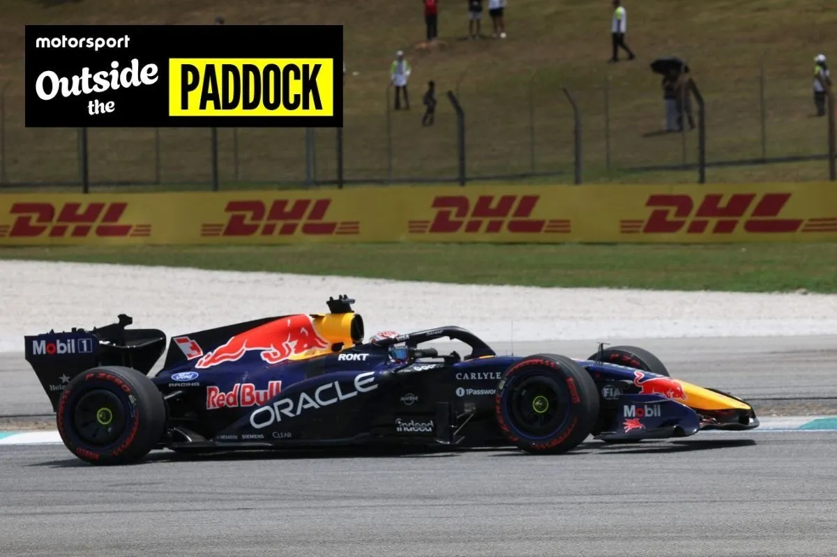 TAG Heuer Rilis Jam Tangan Spesial 1 Decade Kemitraan Red Bull F1