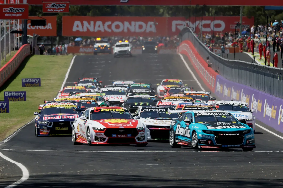 Analisis Performa Co-Driver Bathurst 1000: Will Davison Jadi Yang Terbaik