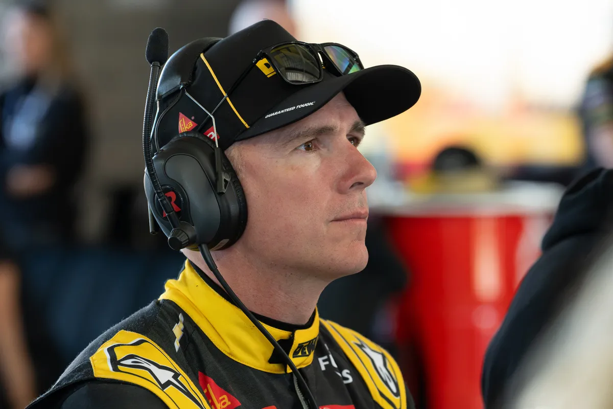 Lee Holdsworth Janji Kembali ke Bathurst 1000 Usai Kegagalan Dramatis
