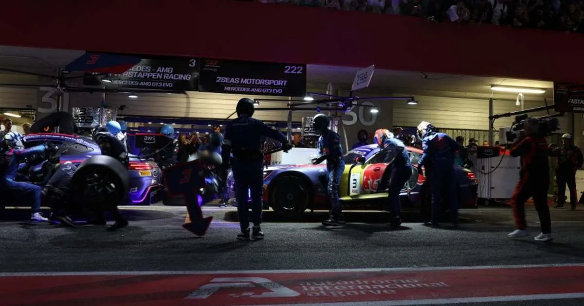 Max Verstappen Buka Suara Usai Penalti di Debut GT3 Portimao