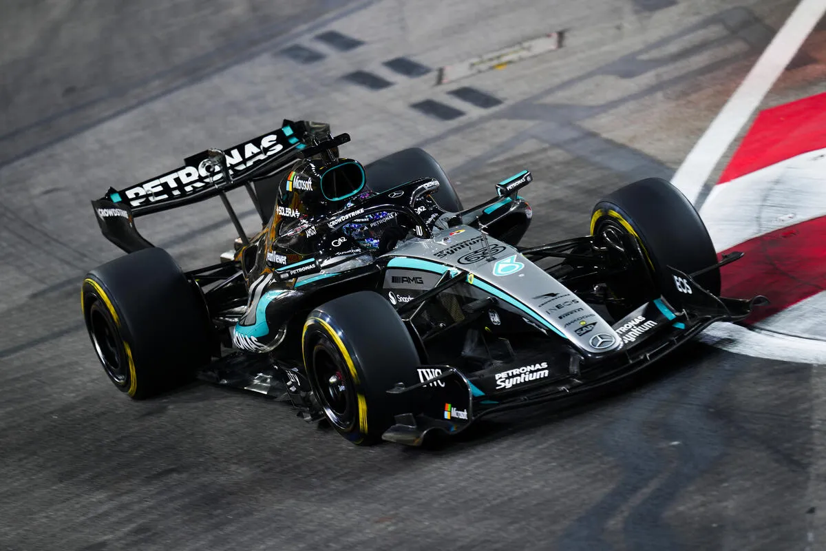 Mercedes Soroti Pengembangan W17 Usai Russell Amankan Barisan Depan