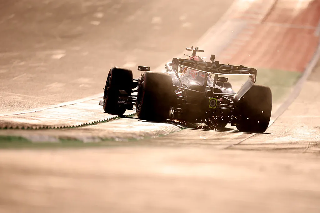 Max Verstappen Ungkap Kerusakan Tulang Belakang Akibat Dossi Austin
