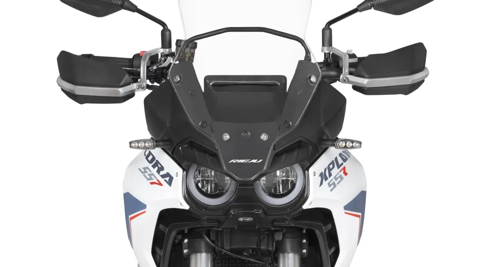 Rieju Xplora 557 S: Motor Trail Aspal Menengah