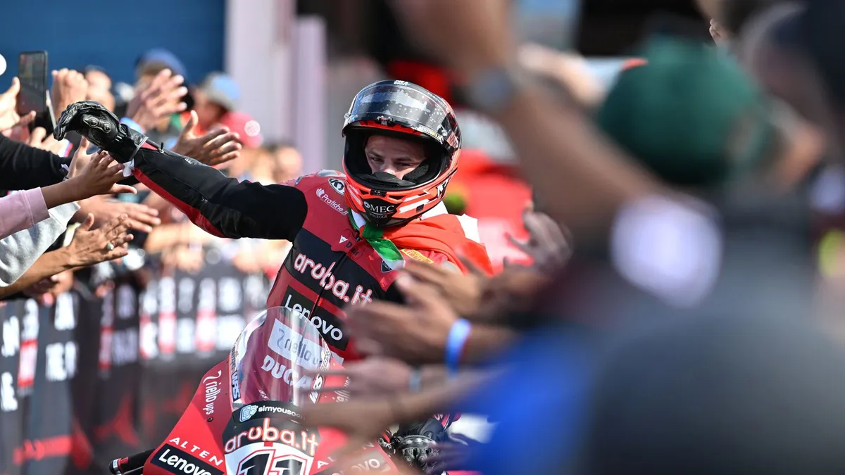 Bulega Ukir Sejarah di Estoril WorldSBK 2026