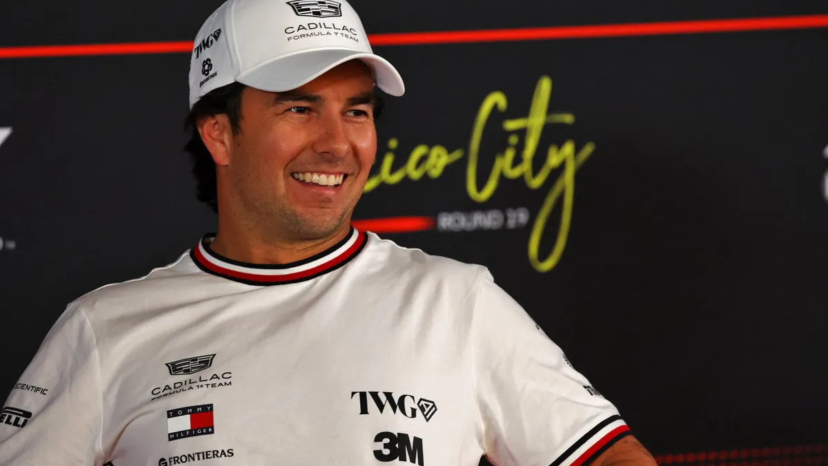 Sergio Perez Absen di Fan Forum GP Meksiko Akibat Sakit