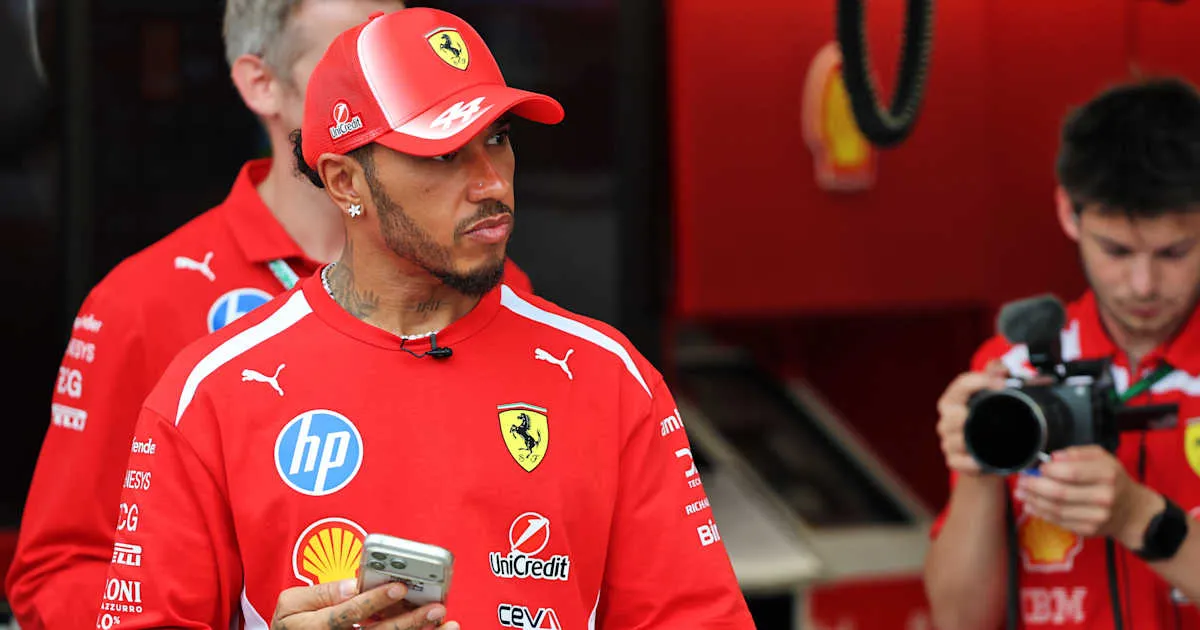 Keputusan Blunder Lewis Hamilton di GP Singapura Picu Kritik Tajam