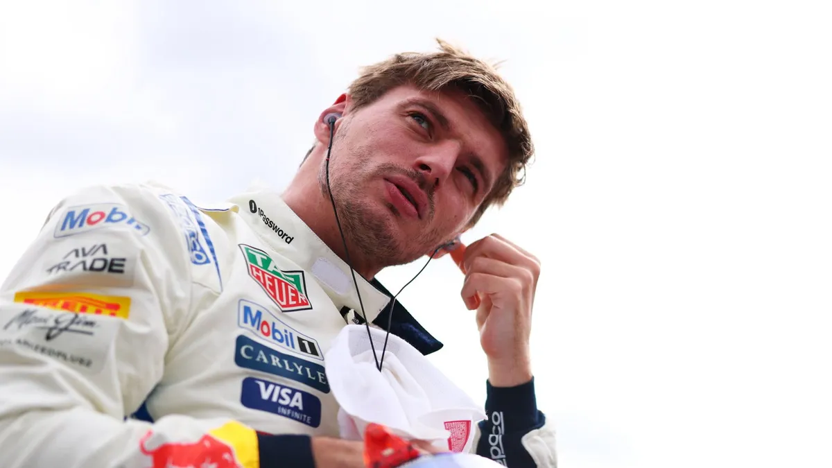 Max Verstappen Semprot Masalah Radio Red Bull di GP AS