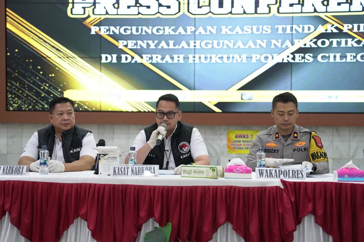 Polres Cilegon Ringkus Enam Tersangka Pengedar Sabu dan Ekstasi