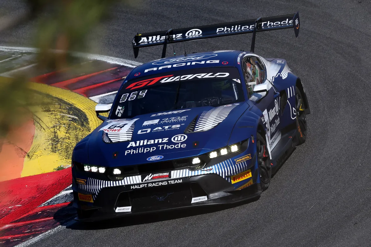 McLeod Bidik Promosi ke GT3 Usai Tes Perdana Mustang