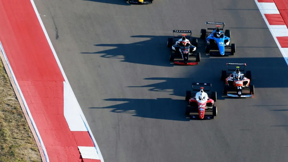 Alisha Palmowski Segel Gelar Juara F1 Academy 2026 di Austin