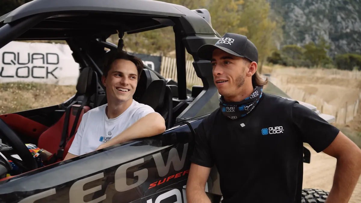 Oscar Piastri Kalahkan Pedro Acosta di Duel Off-Road Sengit