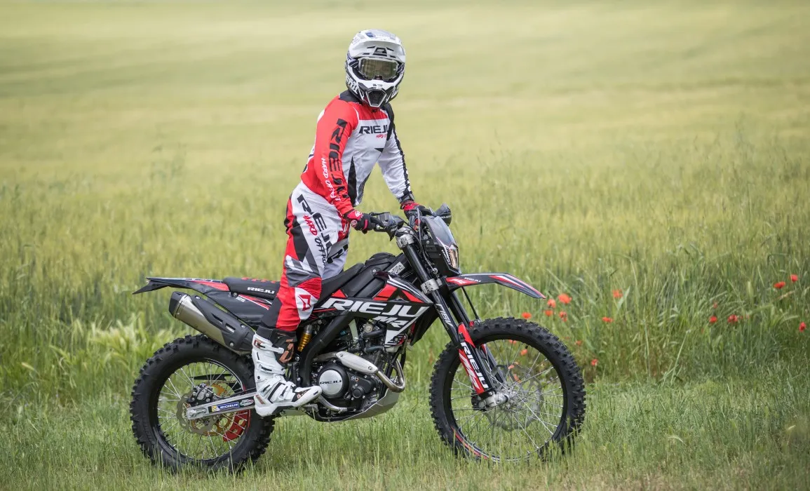 Rieju MR Pro 125, Senjata Enduro Radikal Bermesin Minarelli
