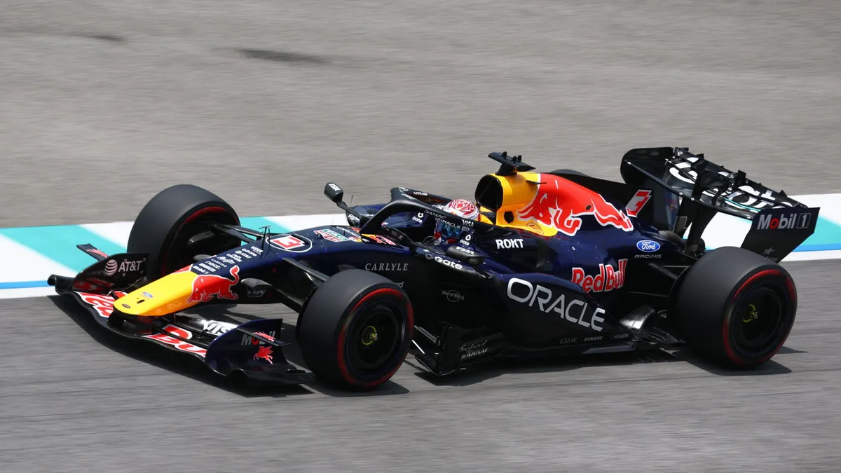 Verstappen Kuasai FP1 F1 Malaysia, Russell dan Hadjar Tercecer