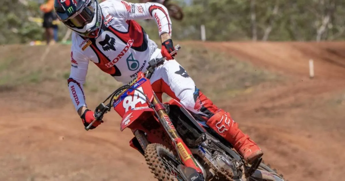 Jeffrey Herlings Juara FastCross Italia Usai Ungguli Cooper Webb