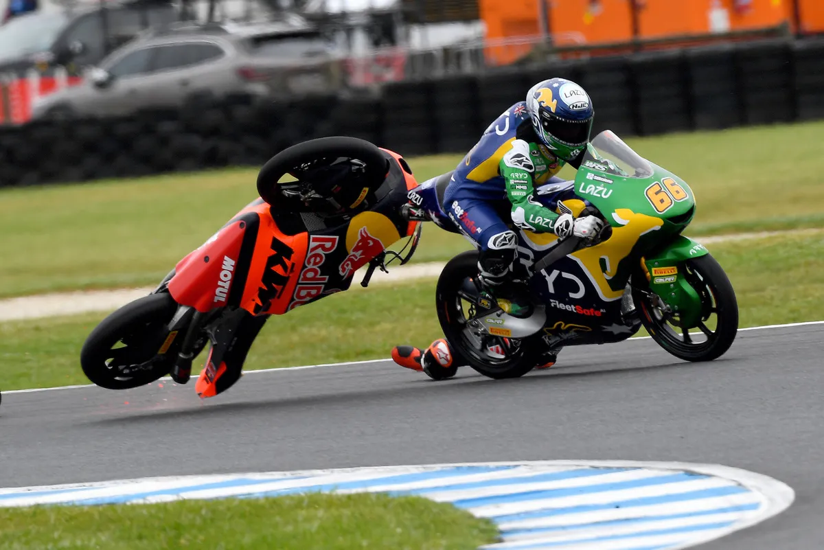 Aksi Spektakuler Hari Sabtu MotoGP Phillip Island Terabadikan