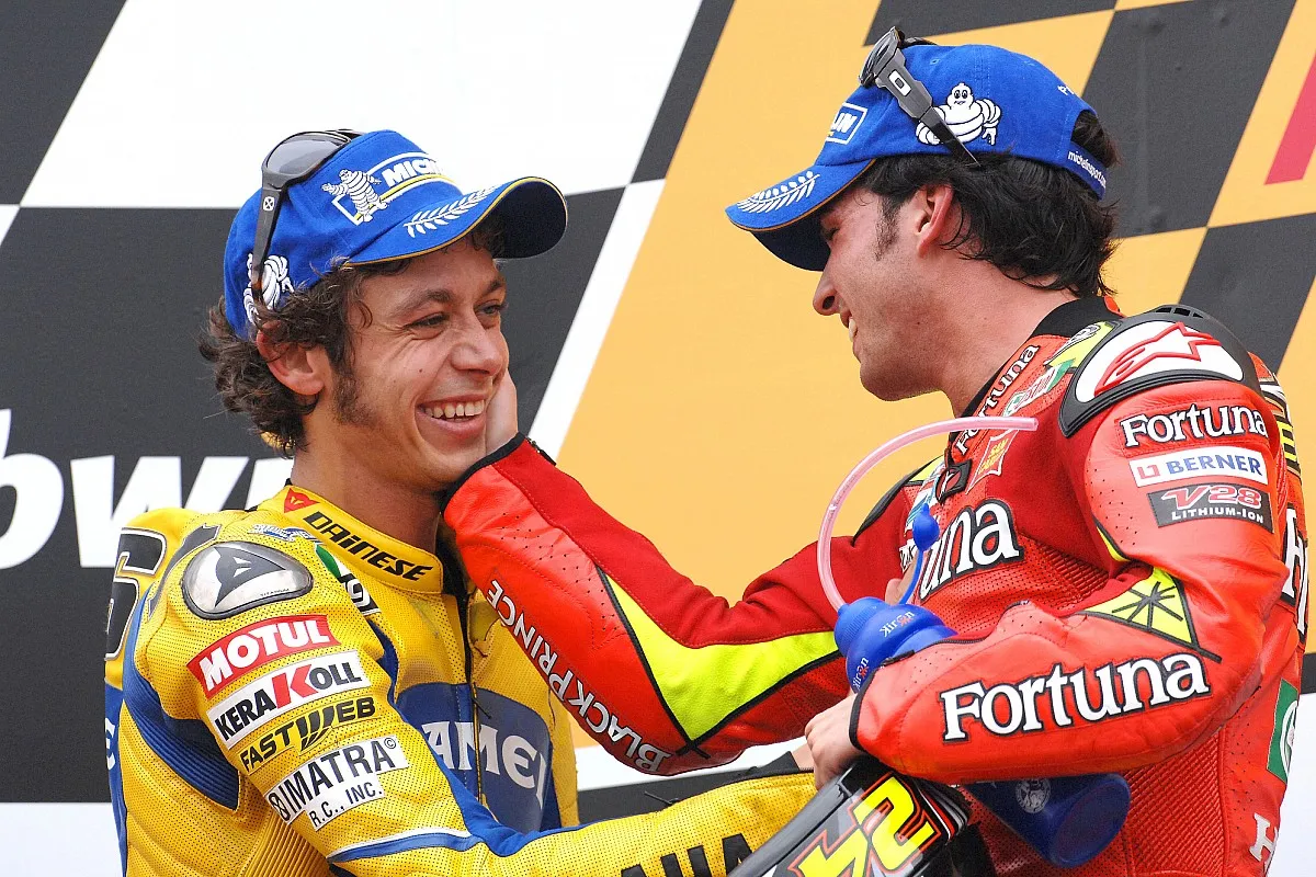 Dua Dekade Finis Terketat MotoGP, Kenang Aksi Toni Elias dan Valentino Rossi di Estoril