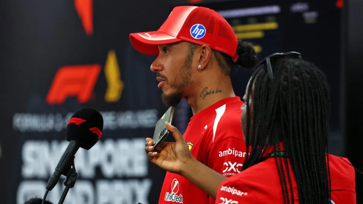 Kesalahan Strategi Hamilton Warnai Kualifikasi GP Singapura