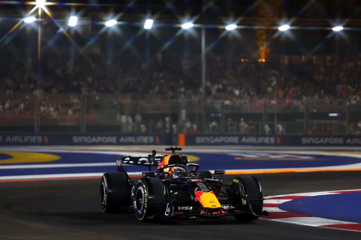 Max Verstappen Lolos Hukuman dan Pertahankan Pole Sprint GP Singapura