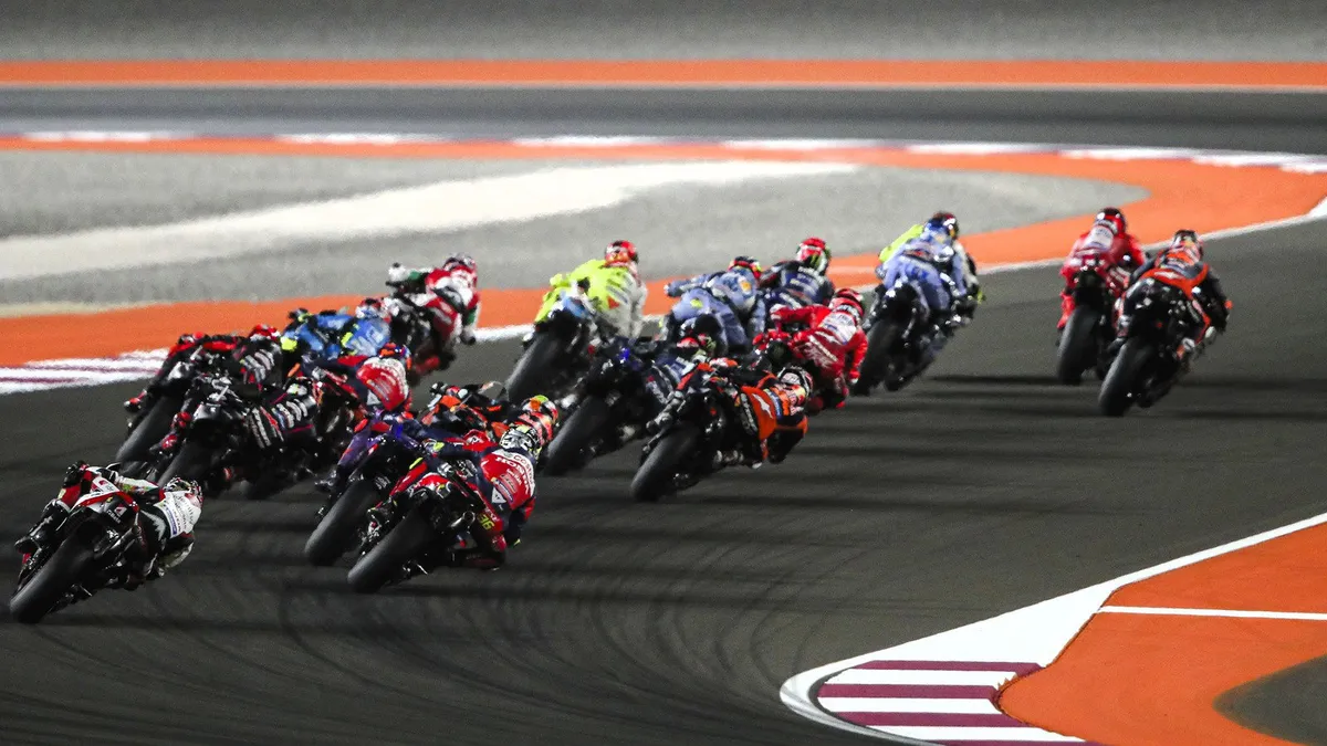 MotoGP Tegaskan Balapan Qatar Tetap Sesuai Jadwal di Tengah Konflik
