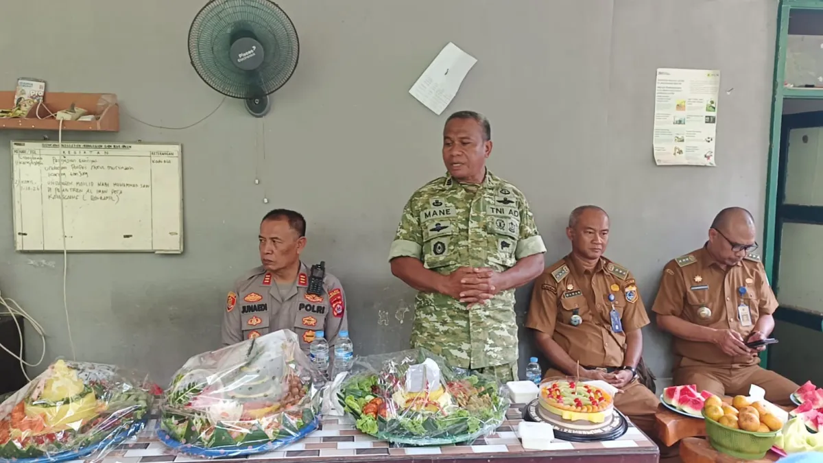 Tiga Kecamatan Sampaikan Ucapan Dirgahayu HUT ke-81 TNI di Koramil 0102/Cadasari