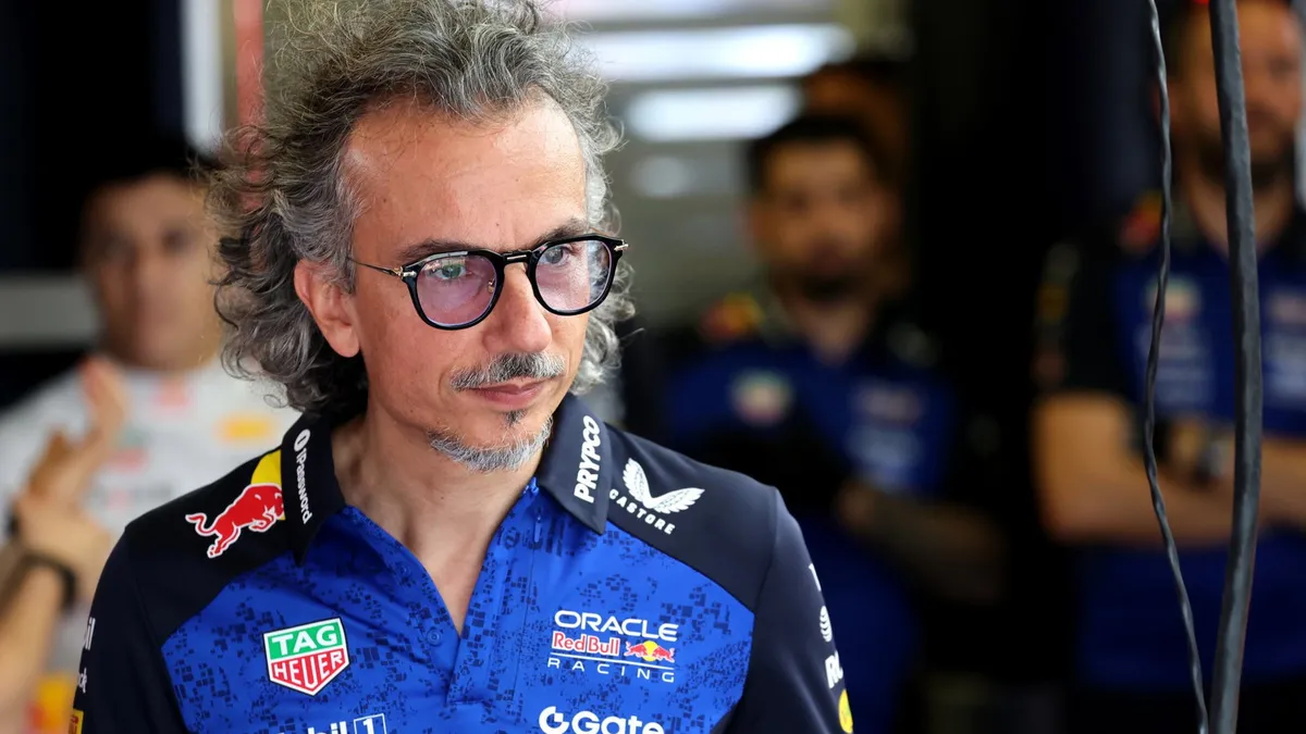 Laurent Mekies Sebut Insiden Verstappen dan Lawson di Meksiko Sia-Sia