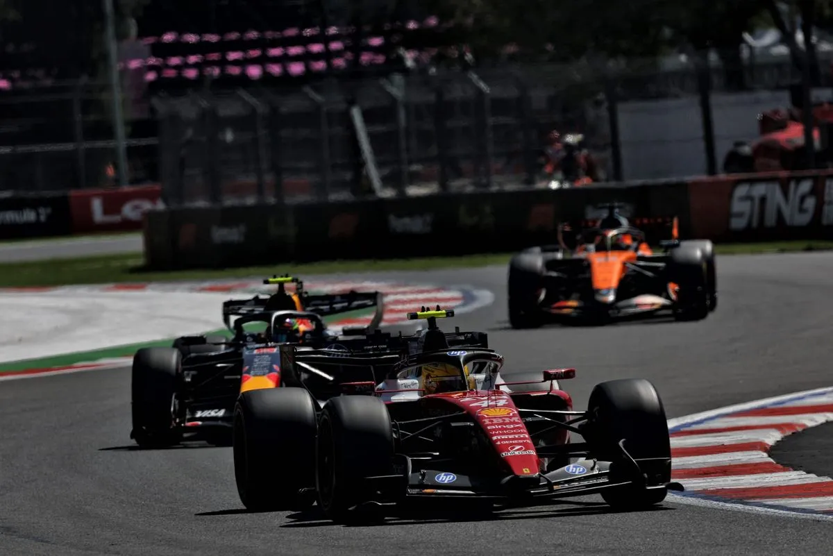 Hamilton Rebut Pole Perdana untuk Ferrari di GP Meksiko 2026