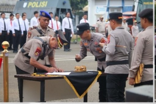 Sertijab Empat Jabatan Strategis di Polres Pandeglang: AKBP Dhyno Indra Setyadi Pimpin Upacara Penyegaran Organisasi pada 6 Januari 2026