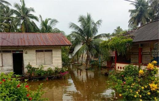 Angin Kencang dan Gelombang Tinggi Masih Melanda Pesisir Singkep Barat di Awal 2026, Nelayan Diminta Waspada