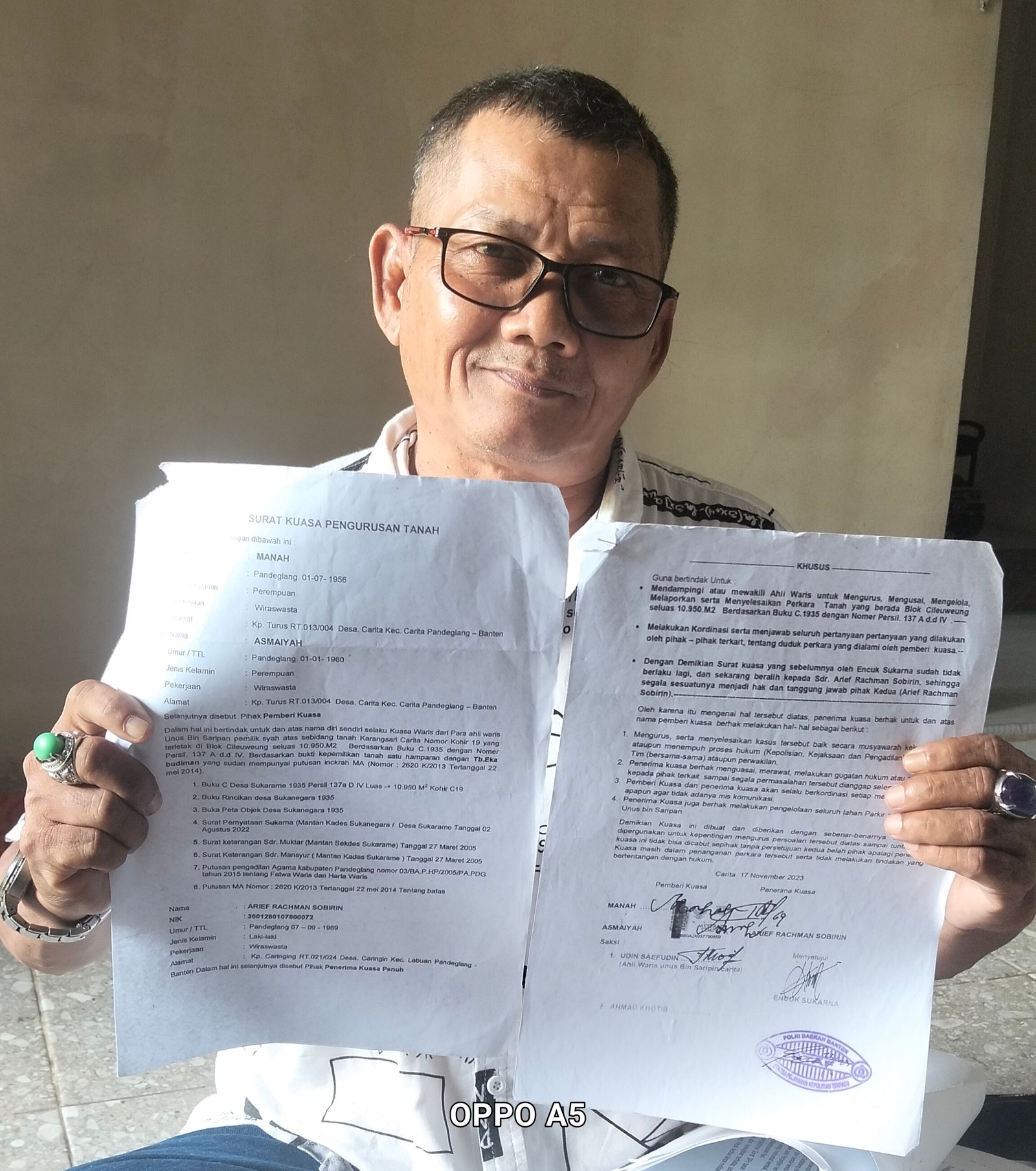 Pungli Gila di Pantai Karangsari Carita Pandeglang: Wisatawan Dirampok Rp800.000 per Bus, Uang Mengalir ke Oknum Muspika & Pengelola, Pemda Tak Dapat Pajak Daerah?