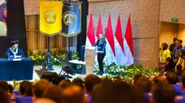 Menteri Energi dan Sumber Daya Mineral Bahlil Lahadalia saat promosi doktor (Foto: Kementeria ESDM)