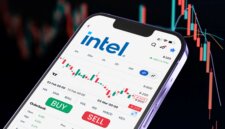 Saham Intel Anjlok (Gambar : Ifan Apriyana)