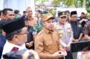 Gubernur Riau, Abdul Wahid, tegaskan bahwa sekolah boleh mengadakan acara perpisahan siswa asalkan masih di area sekolah dan tidak memberatkan orangtua (Foto: siakkab.go.id)