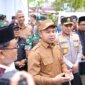 Gubernur Riau, Abdul Wahid, tegaskan bahwa sekolah boleh mengadakan acara perpisahan siswa asalkan masih di area sekolah dan tidak memberatkan orangtua (Foto: siakkab.go.id)
