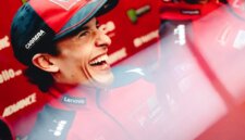 Marc Marquez mendominasi klasemen MotoGP 2025 dengan 171 poin setelah seri Le Mans, sembari menyandang status pembalap terkaya dengan kekayaan Rp1,3 triliun menurut Forbes. (Sumber: Facebook Marc Marquez)
