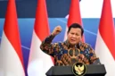 Presiden Prabowo Subianto memberikan sambutan pada acara Diskusi Ekonomi Bersama Presiden RI di Menara Mandiri, Senayan, Jakarta, Selasa (8/4/2025). (ANTARA FOTO/Aditya Pradana Putra/sgd/Spt/aa.)