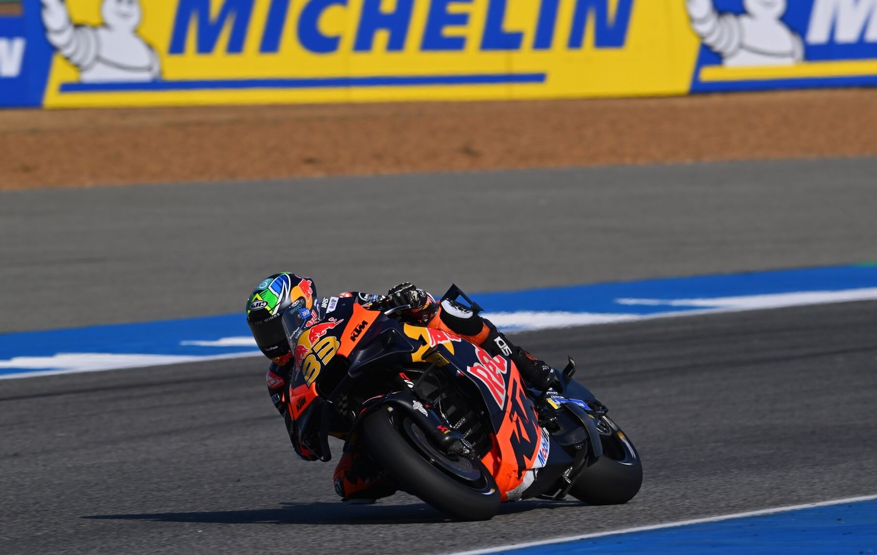 Brad Binder mengagumi sistem radio helm canggih MotoGP di Tes Aragon 2025