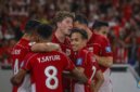 Momen kegembiraan Ole Romeny setelah berhasil menjebol gawang China dalam pertandingan di Stadion Utama Gelora Bung Karno, Jakarta, Kamis (5/6/2025). (Dok. CNBC Indonesia/Faisal Rahman)