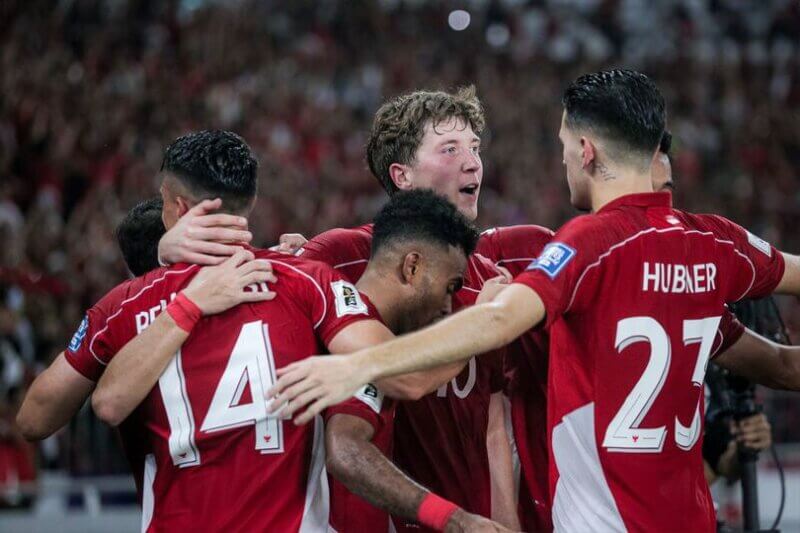 Pada laga krusial melawan China di Stadion Utama Gelora Bung Karno (SUGBK), Jakarta, pada 5 Juni 2025, Skuad Garuda menjawab dengan kemenangan gemilang 1-0. Gol penalti Ole Romeny