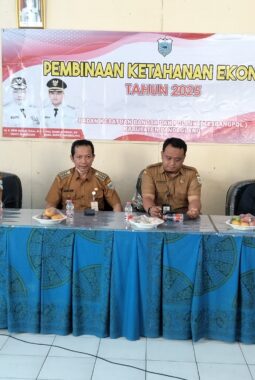 Sosialisasi Ketahanan Ekonomi Masyarakat 2025: Kesbangpol Pandeglang Gagas Pembekalan Ketahanan Ekonomi di Kecamatan Labuan