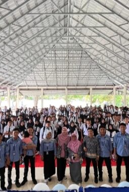 SMAN 1 Indralaya Utara Kabupaten Ogan Ilir, Sumatera Selatan Laksanakan MPLS dengan Motto Siap Menjadi Generasi ULTRA.